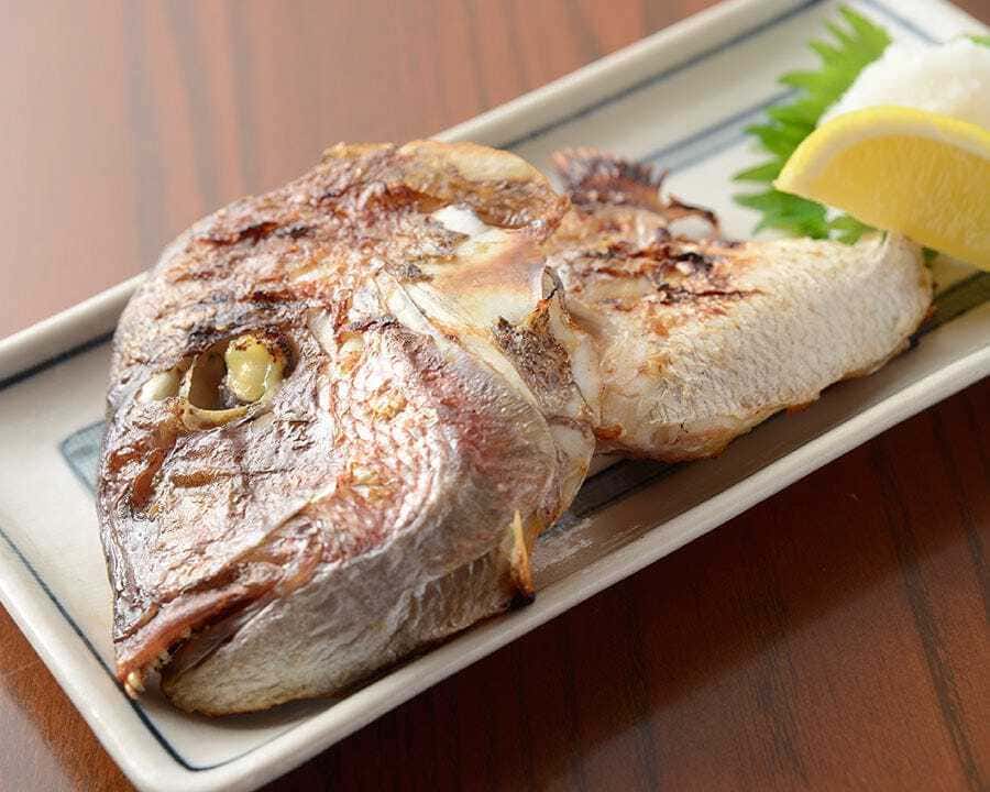 真鯛のかぶと焼