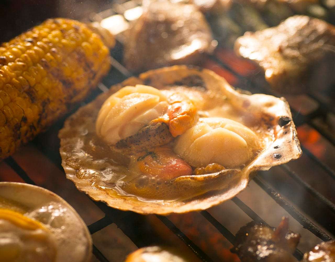 【名物】活ホタテのバター焼き