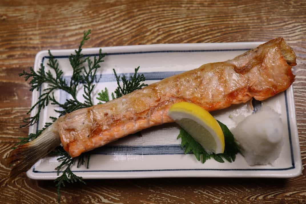 鮭ハラスの塩焼