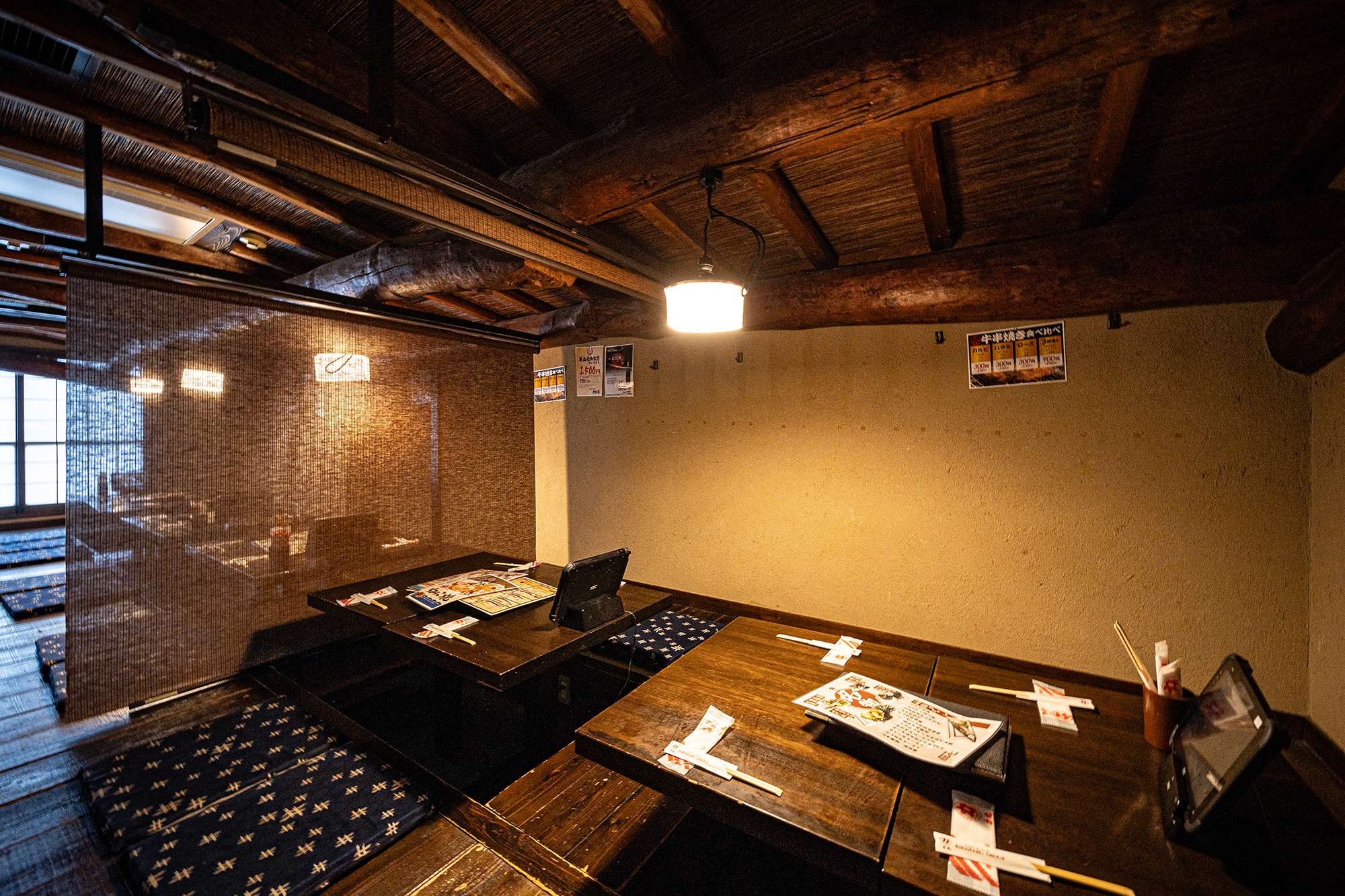 【4階掘りごたつ個室：8～10名様／12名様】周りを気にせずにご宴会をお楽しみください