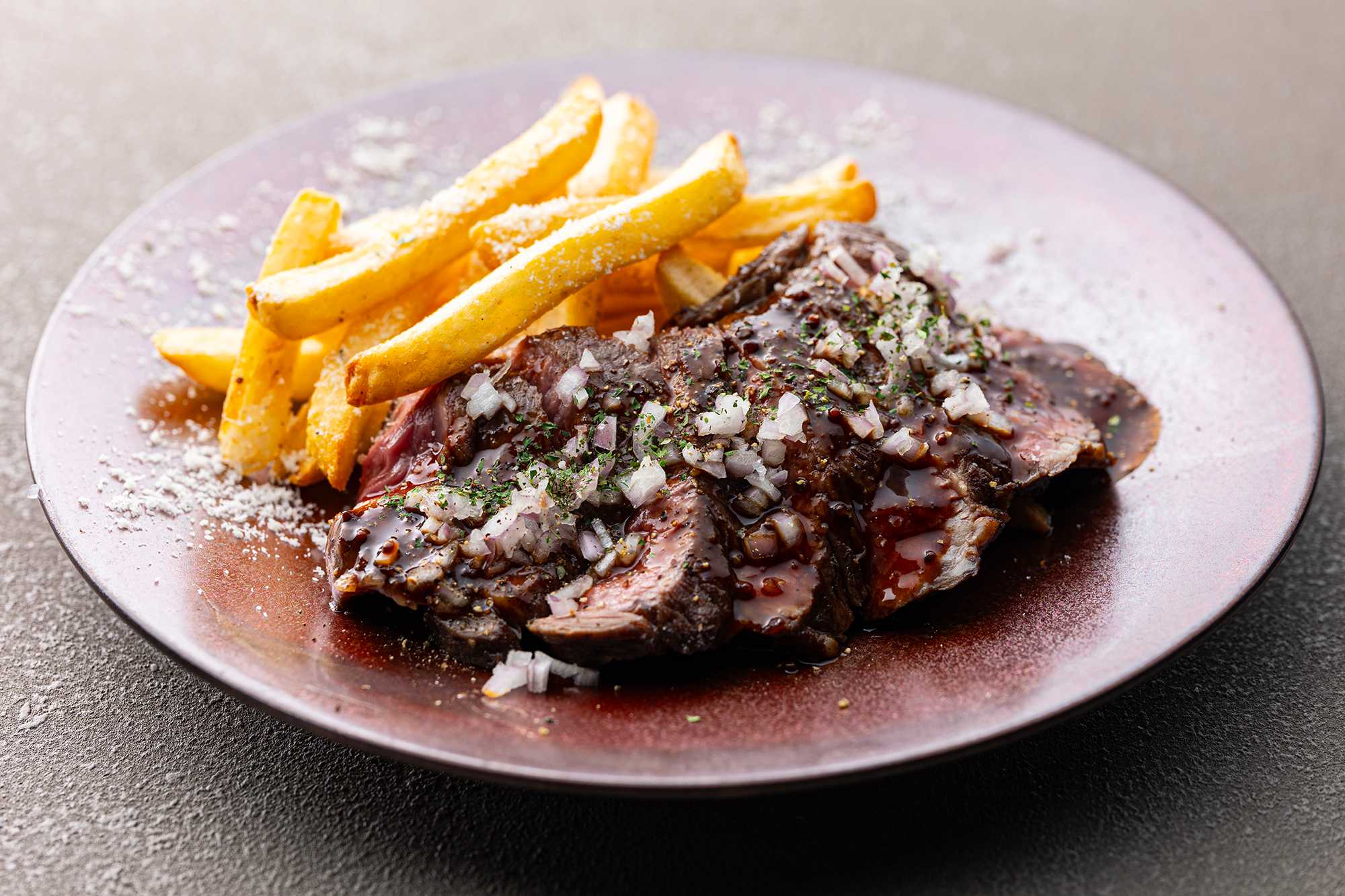 厳選牛のステーキ・フリット